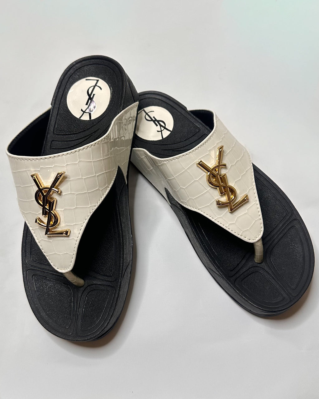 Louis Vuitton Flip Flop White Sandal