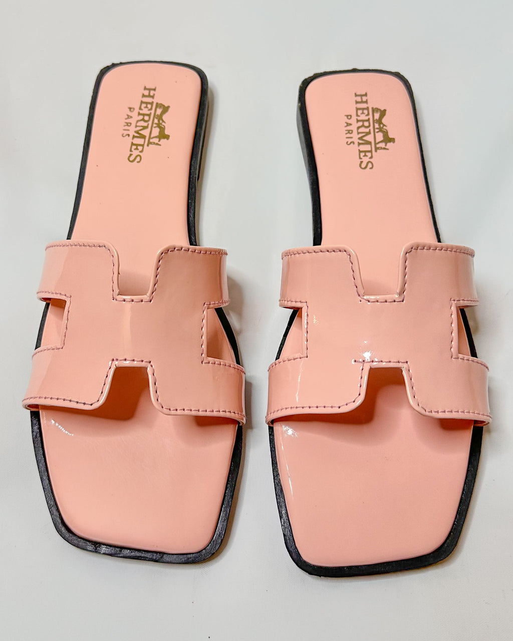 Hermès Oran Pink Flats