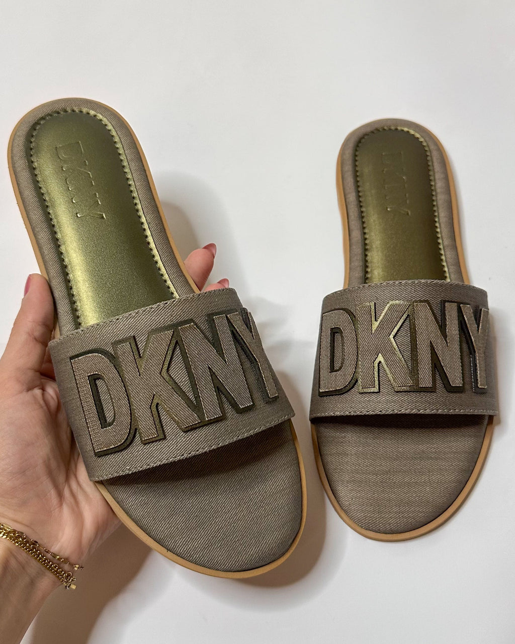 DKNY Willow Flat Slide Slippers Metallic Green